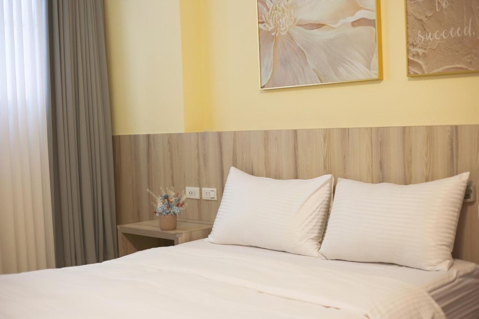 טאינאן Canal Walk Inn מראה חיצוני תמונה