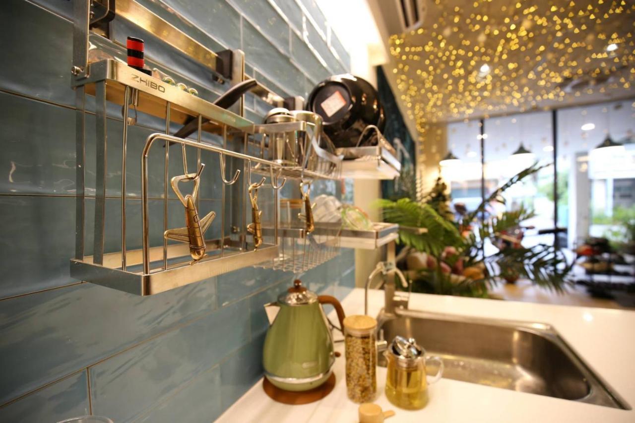 טאינאן Canal Walk Inn מראה חיצוני תמונה