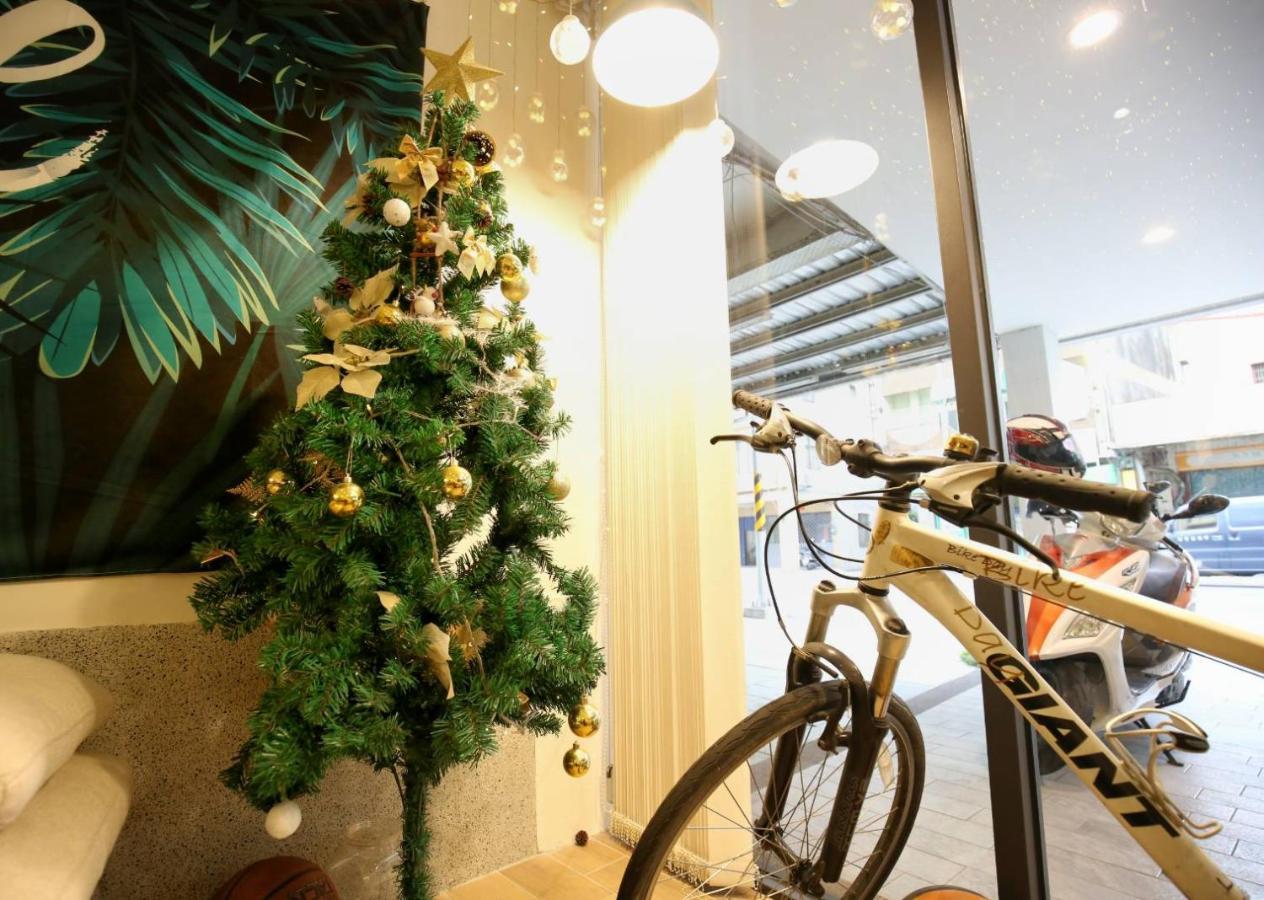 טאינאן Canal Walk Inn מראה חיצוני תמונה